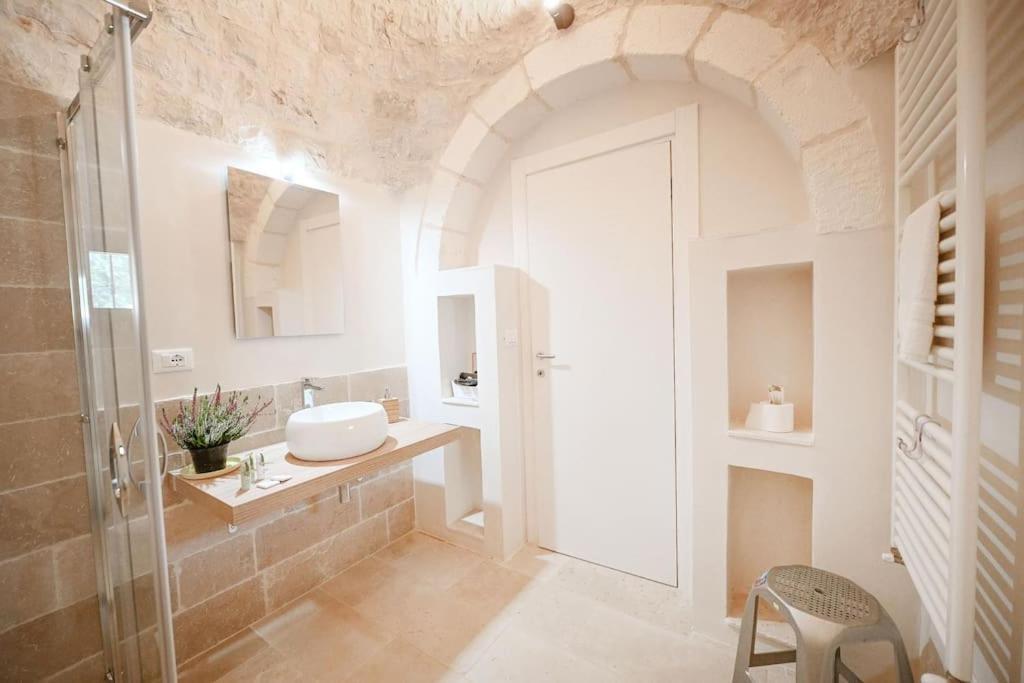 New Trulli Eden 101 With Private Pool And Jacuzzi Βίλα San Michele Salentino Εξωτερικό φωτογραφία